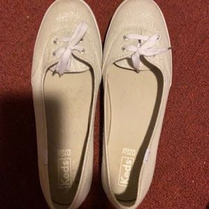 Keds